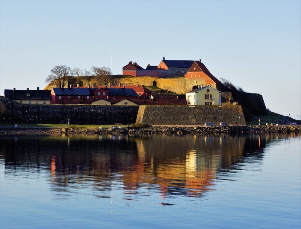 Fästningens rum vid havet Varbergs fästning